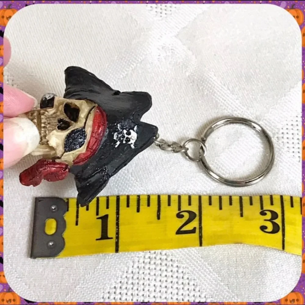 NEW 3” Resin Buccaneer PIRATE SKULL KEY CHAIN Ring Fob Skeleton Bag Charm